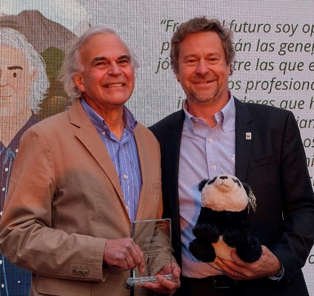 Dr-Antonio-Lara-recibe-premio-de-wwf-20-lideres-de-la-conservacion